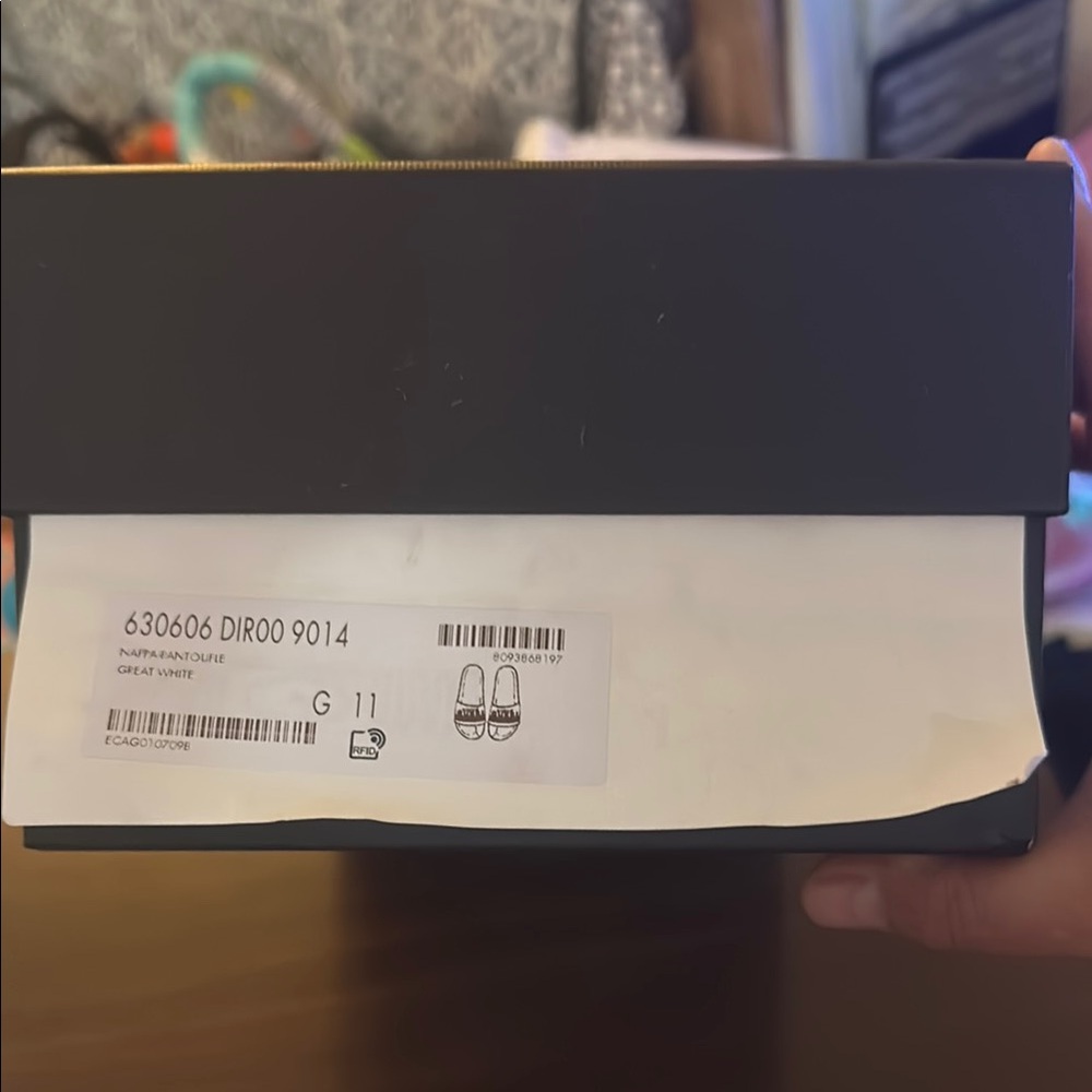 Authentic Gucci Pursuit Slides